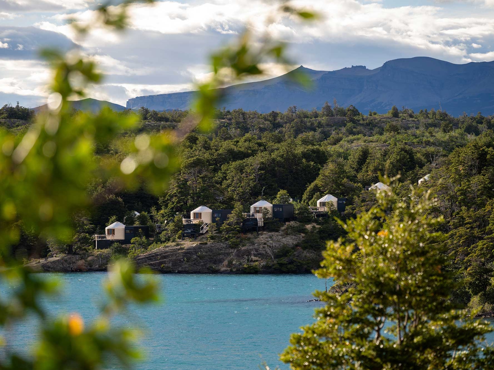 vista-yurts
